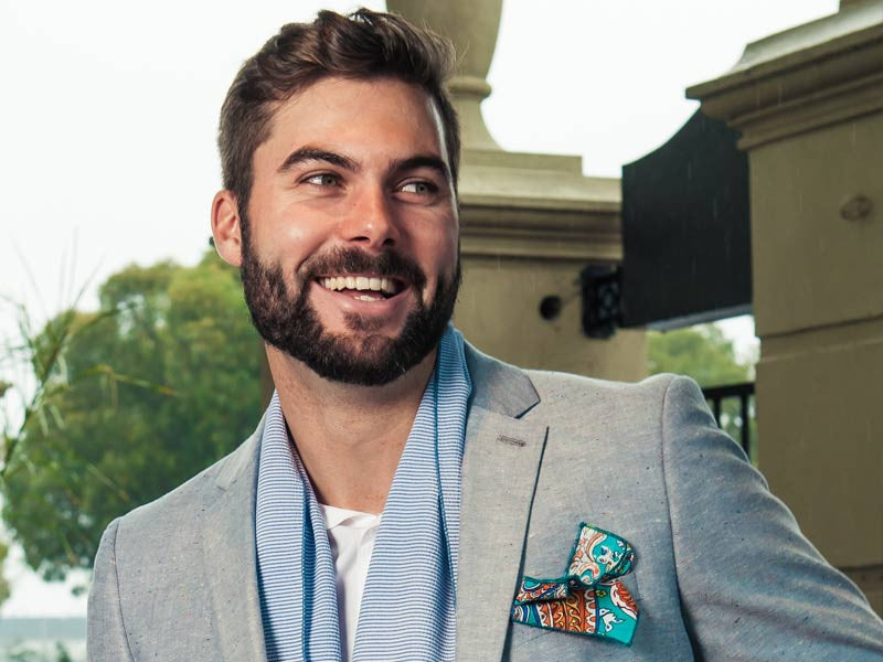 How To Wear a Summer Scarf